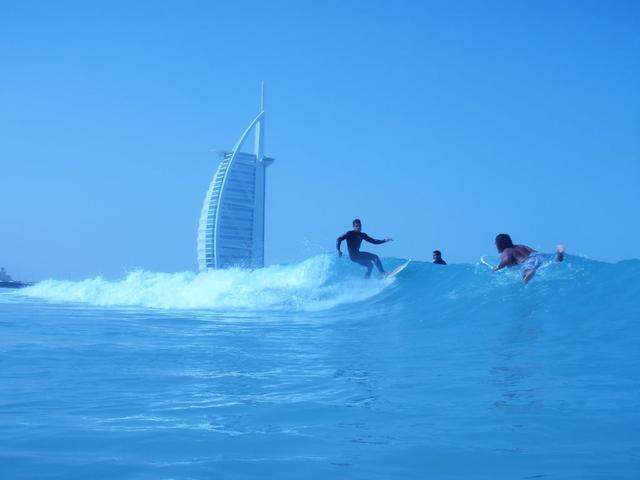 1. Wake surfing Surf High Experience Dubai.jpg